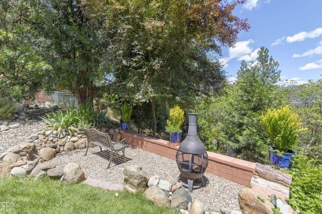 178 Bluebell Lane, Grants Pass, OR 97527