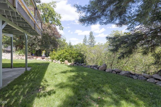 178 Bluebell Lane, Grants Pass, OR 97527