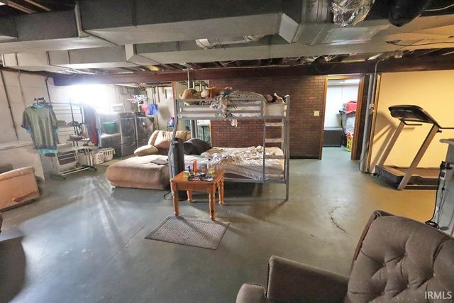 2027 Vogel Road, Evansville, IN 47711