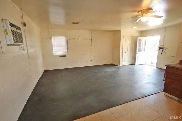 2027 Vogel Road, Evansville, IN 47711