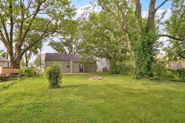 1855 E Dale Street, Springfield, MO 65803