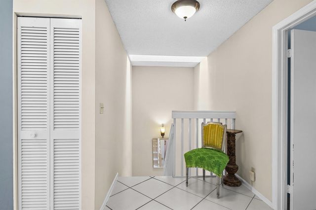 6809 Via Regina, Boca Raton, FL 33433