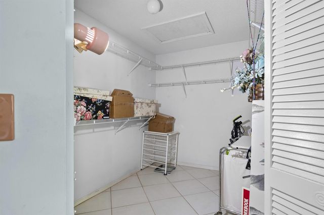6809 Via Regina, Boca Raton, FL 33433