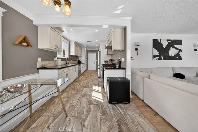 14942 Bryant, Panorama City, CA 91402