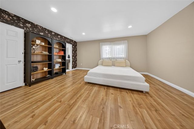14942 Bryant, Panorama City, CA 91402