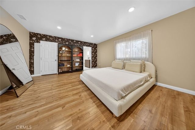 14942 Bryant, Panorama City, CA 91402