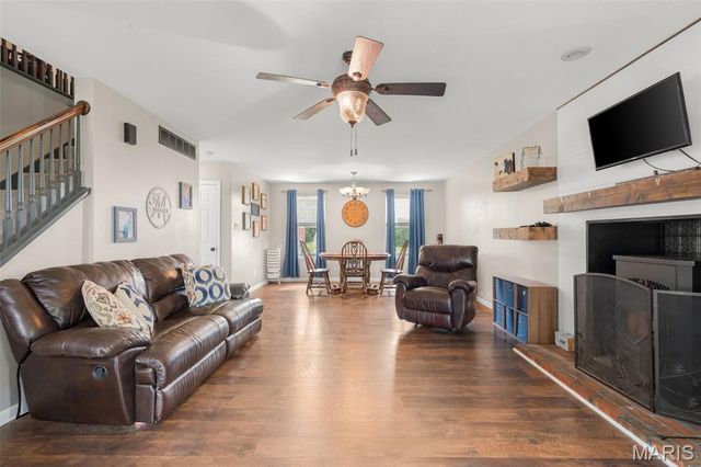 1818 N Bend Road, Union, MO 63084