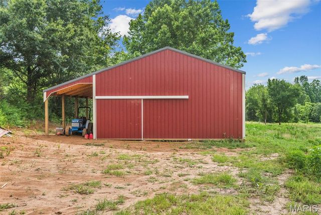 1818 N Bend Road, Union, MO 63084
