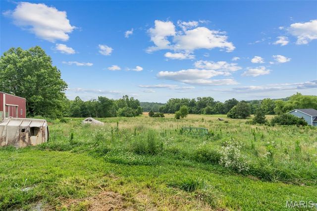 1818 N Bend Road, Union, MO 63084