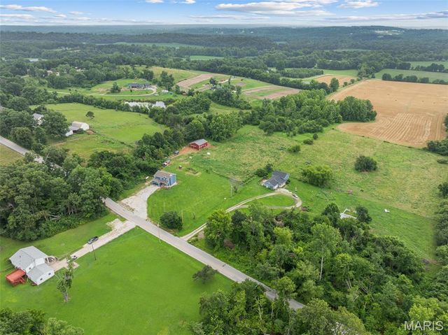 1818 N Bend Road, Union, MO 63084