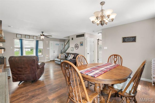 1818 N Bend Road, Union, MO 63084
