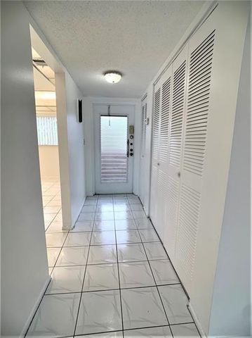 8360 Sands Point Boulevard G210, Tamarac, FL 33321