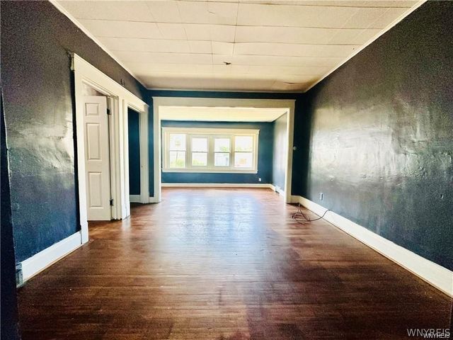 67 Holmes Street, Buffalo, NY 14207