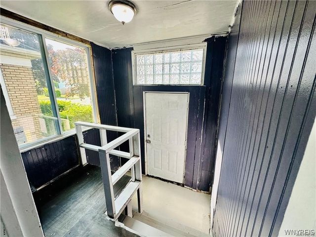 67 Holmes Street, Buffalo, NY 14207