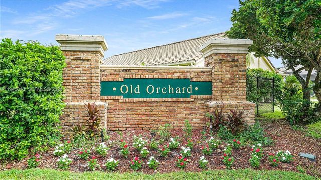 3070 Perriwinkle Cir, Davie, FL 33328