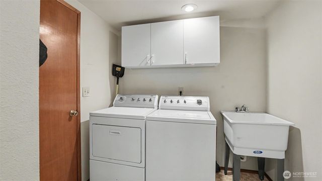 11011 210th Street SE, Snohomish, WA 98296