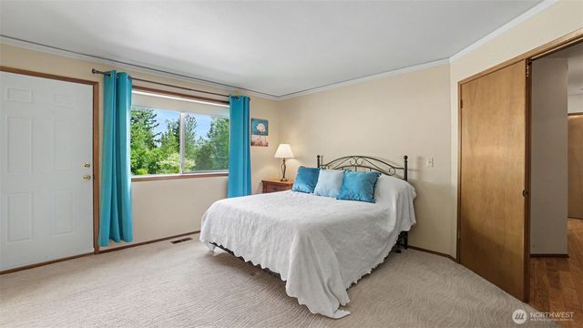 11011 210th Street SE, Snohomish, WA 98296