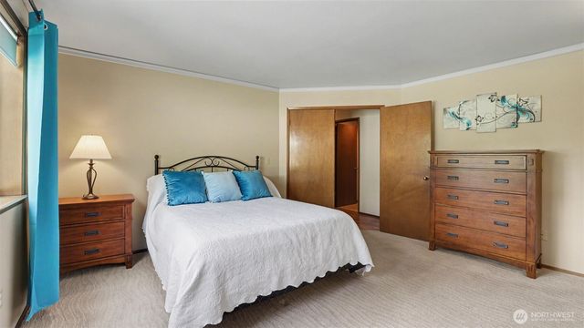 11011 210th Street SE, Snohomish, WA 98296