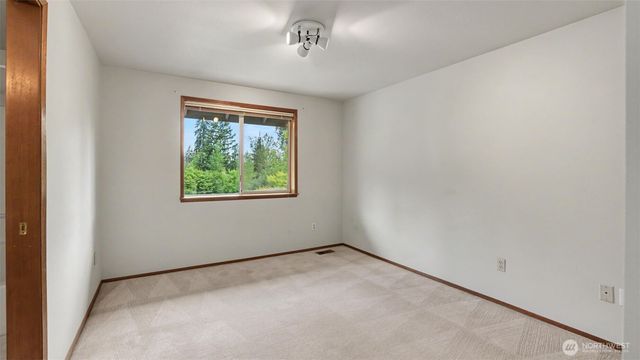 11011 210th Street SE, Snohomish, WA 98296
