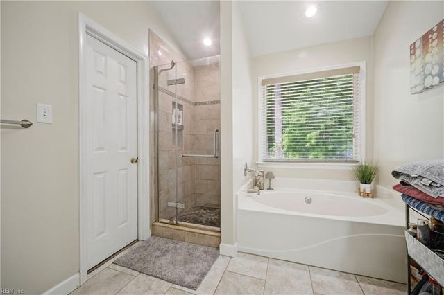 3614 Elkton DR, Chesapeake, VA 23321