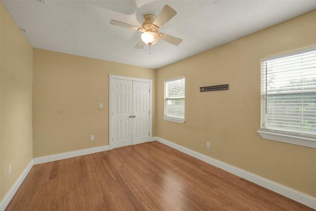 3214 North Avenue, Needville, TX 77461