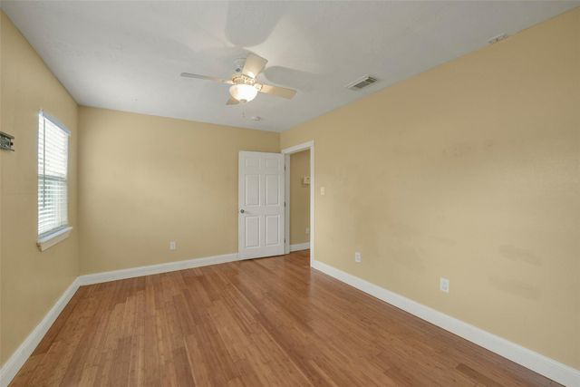 3214 North Avenue, Needville, TX 77461