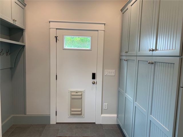 86 Carroll Avenue, Newport, RI 02840