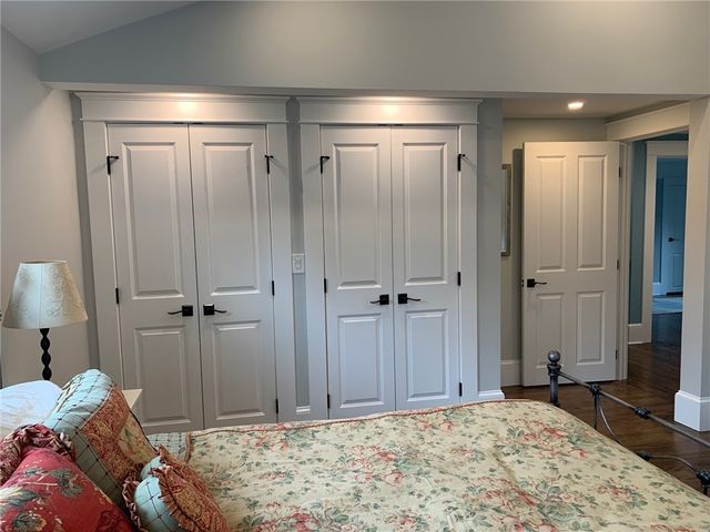 86 Carroll Avenue, Newport, RI 02840