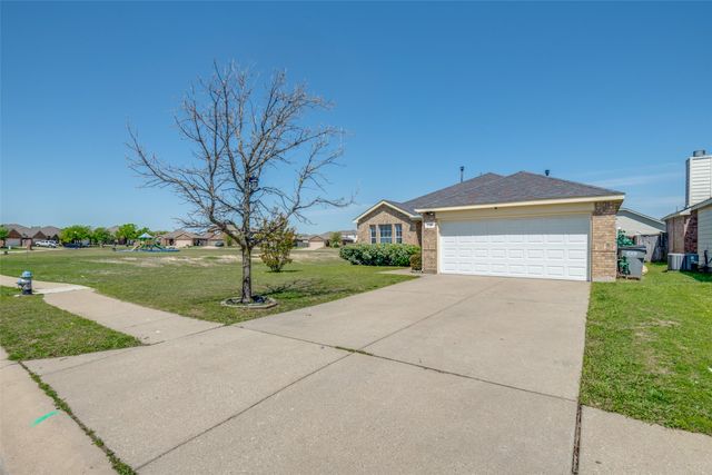 2015 Natchez Drive, Forney, TX 75126