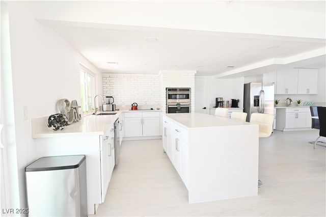 4193 West Warm Springs Road, Las Vegas, NV 89118