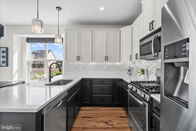 368 W 7TH AVE, Conshohocken, PA 19428