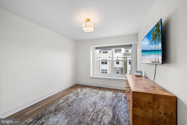 368 W 7TH AVE, Conshohocken, PA 19428
