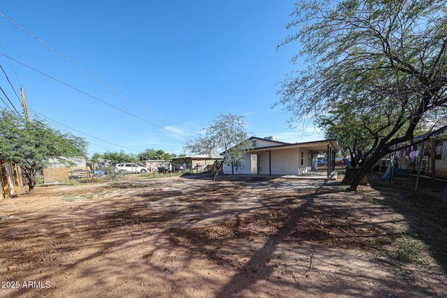 2024 W HADLEY Street, Phoenix, AZ 85009