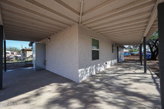 2024 W HADLEY Street, Phoenix, AZ 85009