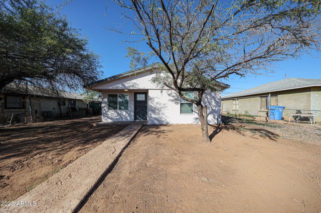 2024 W HADLEY Street, Phoenix, AZ 85009