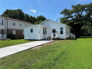1325 Bethel AVE, Hampton, VA 23669