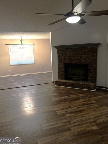 35 Woodland Drive, Weaver, AL 36277