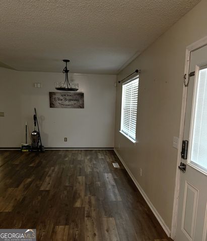 35 Woodland Drive, Weaver, AL 36277