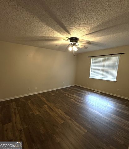 35 Woodland Drive, Weaver, AL 36277