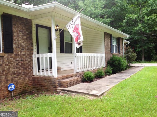 35 Woodland Drive, Weaver, AL 36277