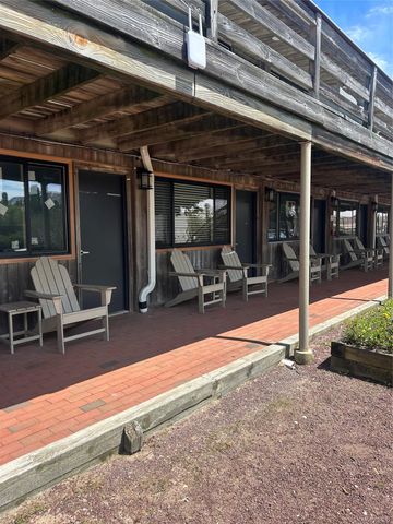 2136 Montauk 120, Amagansett, NY 11930