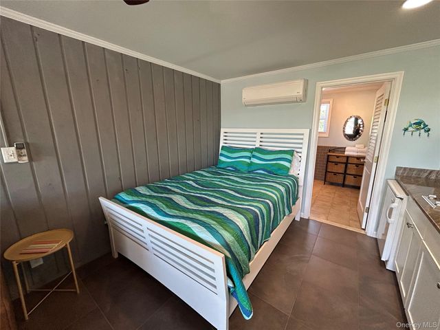 2136 Montauk 120, Amagansett, NY 11930