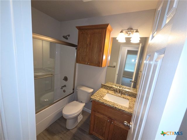 332 Arnold Drive B, Belton, TX 76513