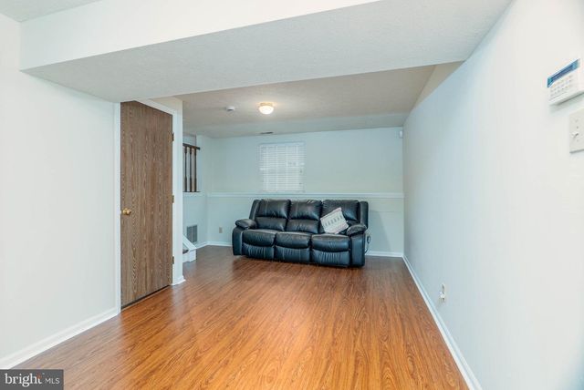 409 GLASGOW RD, Williamstown, NJ 08094