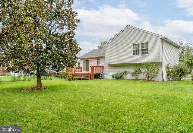 409 GLASGOW RD, Williamstown, NJ 08094