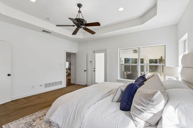 951 Oak Hill Court, Cross Roads, TX 76227