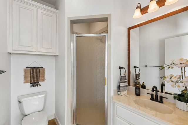 951 Oak Hill Court, Cross Roads, TX 76227