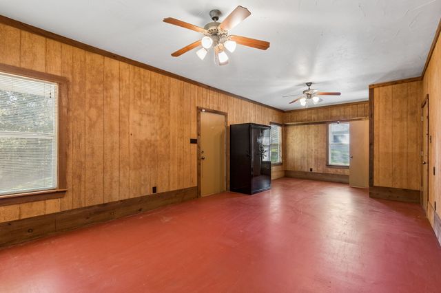 951 Oak Hill Court, Cross Roads, TX 76227
