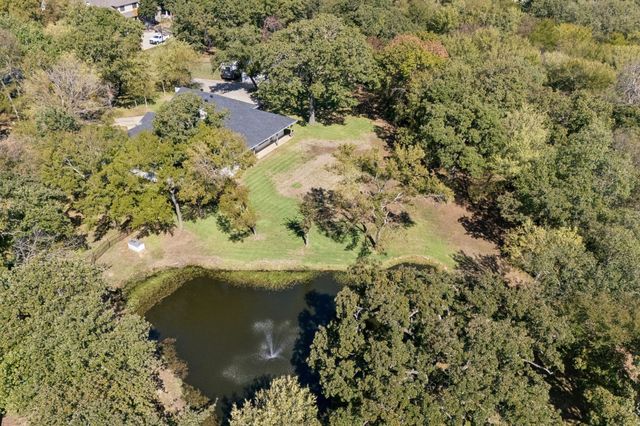 951 Oak Hill Court, Cross Roads, TX 76227
