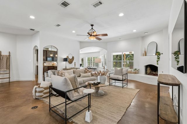 951 Oak Hill Court, Cross Roads, TX 76227